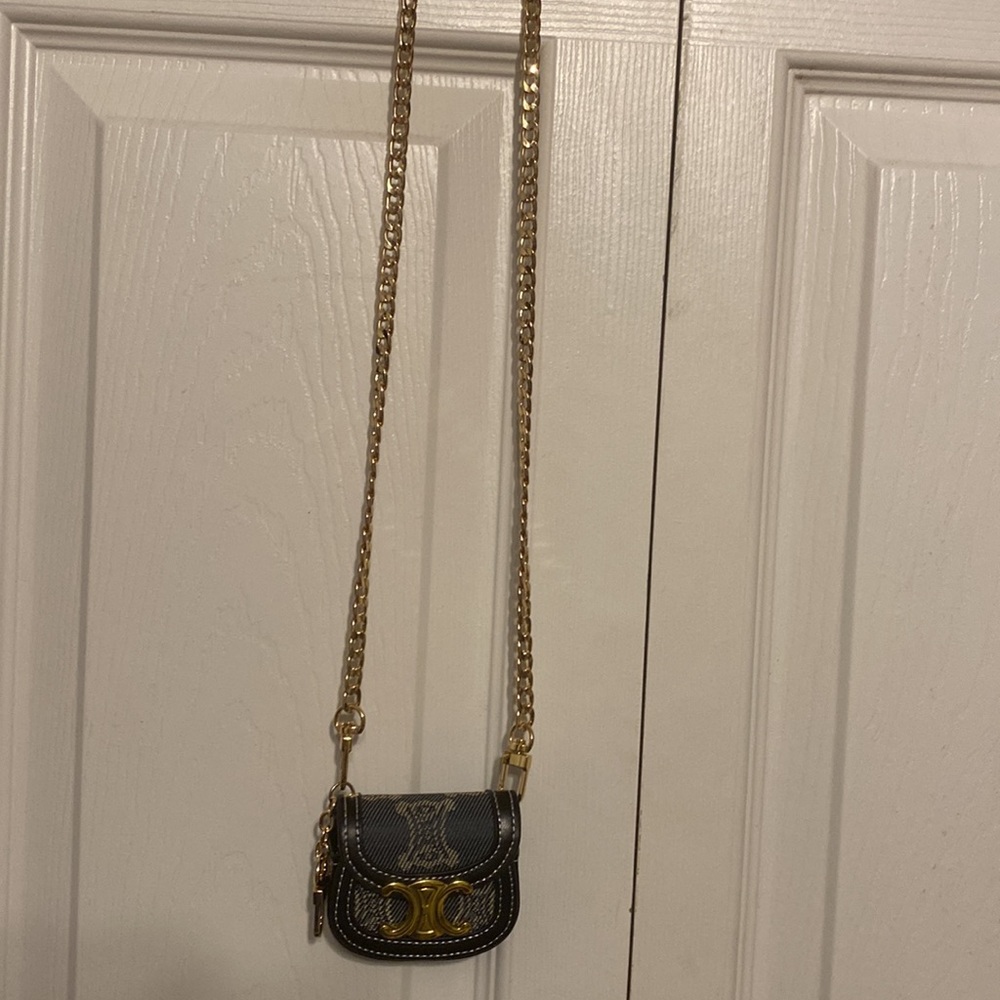 Luxury Mini Crossbody Bag Keychain, Bag Charm or AirPod Holder - Picture 2 of 9